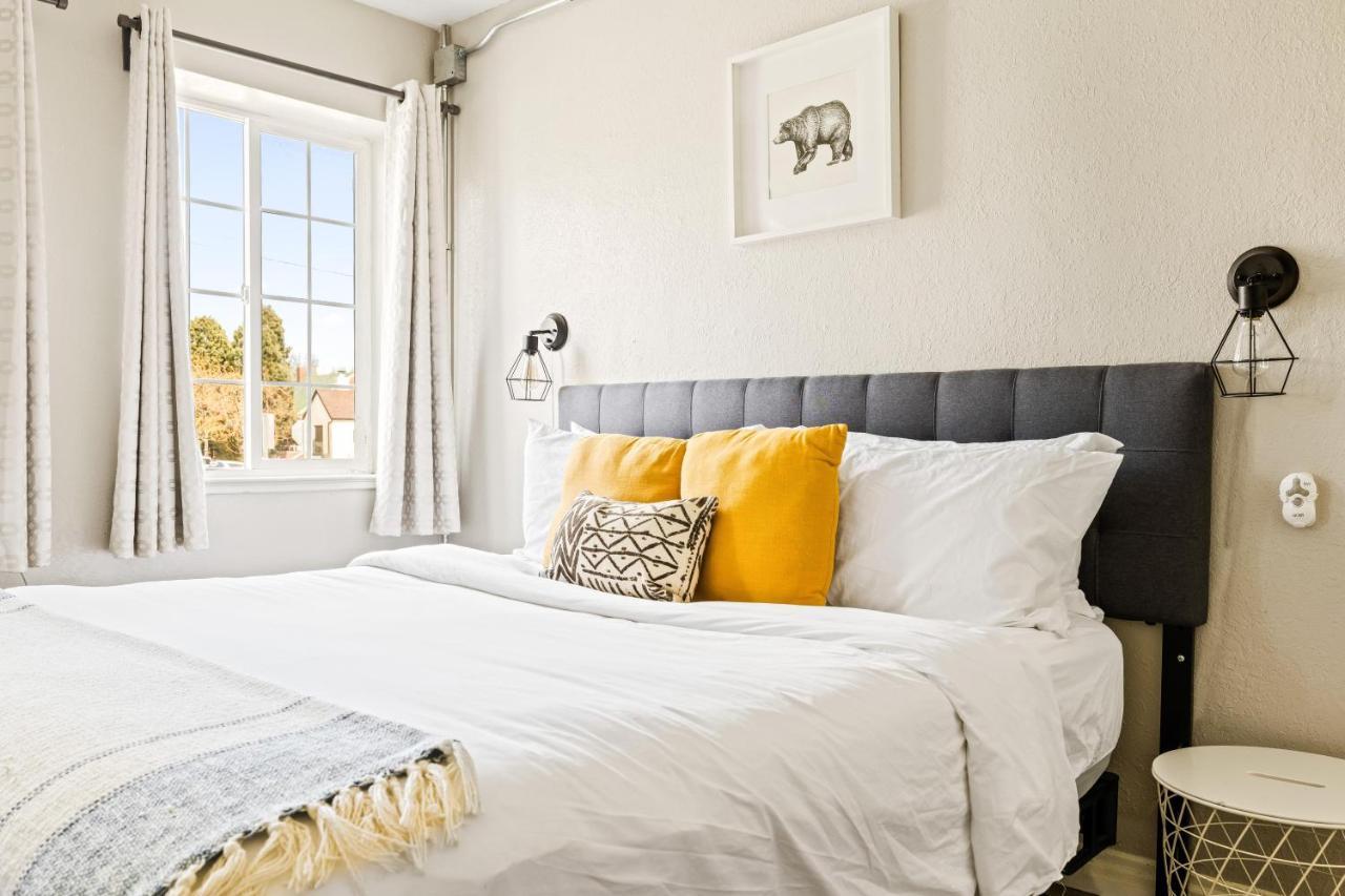 Stylish City Retreat - King Beds - Walk To Sloans Lake DEN Dış mekan fotoğraf